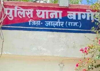 सरपंच ने युवक को किडनैप कर पीटाः गांव में जमीन खरीदने पर धमकाने का आरोप, कहा-हिम्मत कैसे हुई