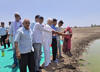 सुमेरपुर-गलडेरा बांध पर गंगा जल की पूजा अर्चना कर जल संरक्षण की दिलाई शपथ