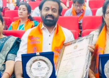 GNM ट्रेनिंग सेंटर प्रिंसिपल पद से हटाए गए पवन ओझाः नर्सिंग कॉलेज में फर्जीवाड़ा उजागर; सम्मान पाने के लिए की गई गड़बड़ी, जांच टीम पहुंची