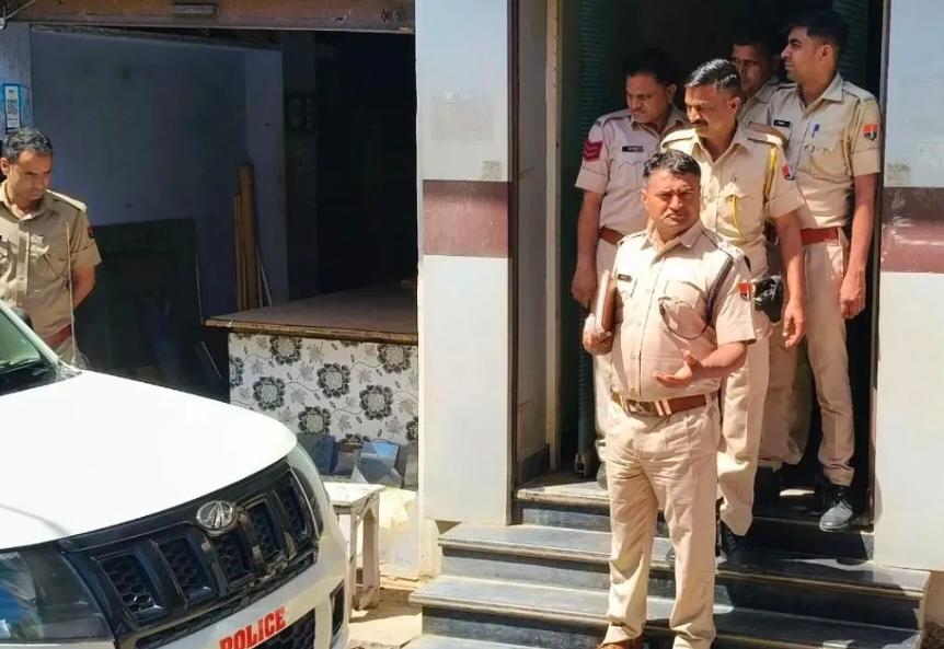 सौतेले पिता ने नाबलिग बेटी से किया रेप, प्रेग्नेंट हुई तो पता चली सच्चाई, 6 महीने से कर रहा था बलात्कार