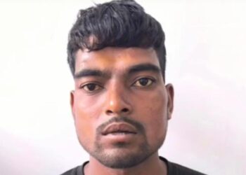 चोरी के बाद जंगल में छिपा आरोपी गिरफ्तारः दो साथी पहले पकड़े गए; वारदात के बाद सोना-चांदी और रुपए आपस में बांटे थे