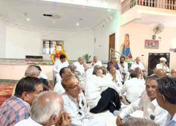 समाजसेवी शर्मिला टाक की शोकसभा में उमड़ा जनसैलाब, देश-प्रदेश से पहुंचे जनप्रतिनिधियों एवं समाज बंधुओं ने दी श्रद्धांजलि