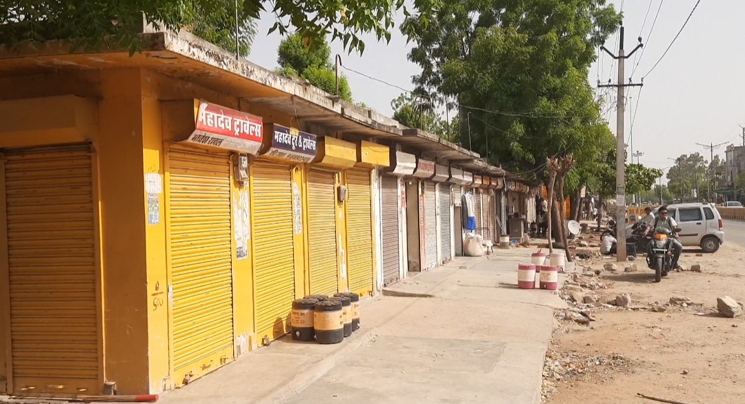 तखतगढ-इन दिनो कियोस्क संचालको पर मंडराया रोजी-रोटी का संकट कैबिनेट मंत्री से लगाई गुहार
