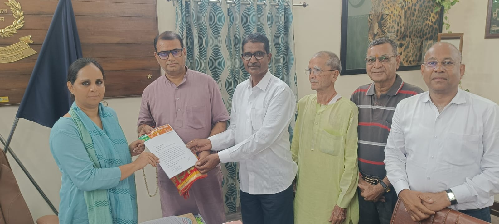 रानी प्रताप बाजार की यातायात व्यवस्था को लेकर पुलिस अधीक्षक से मिला भाजपा प्रतिनिधि मंडल