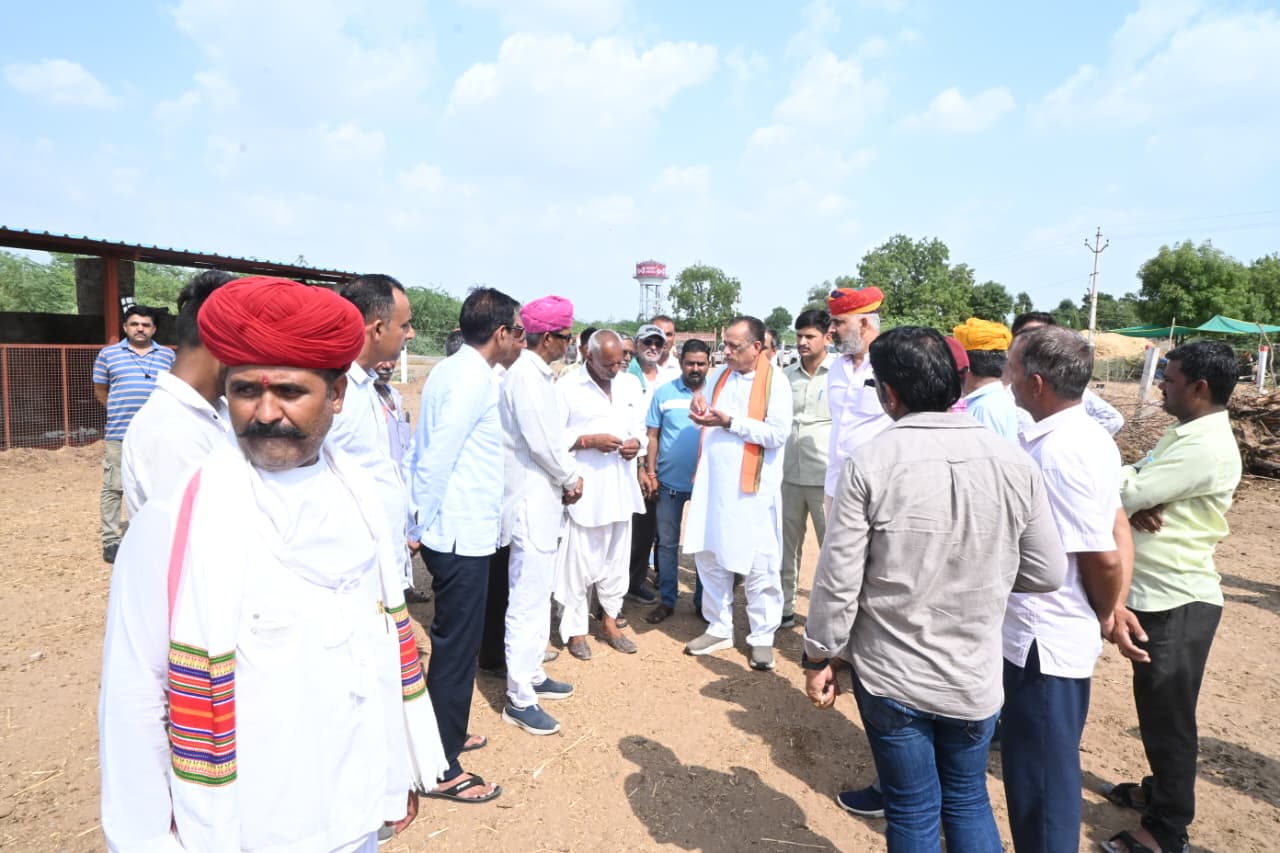 तखतगढ-गोपालन मंत्री जोराराम कुमावत ने गोशाला का निरीक्षण कर व्यवस्थाएं जांची