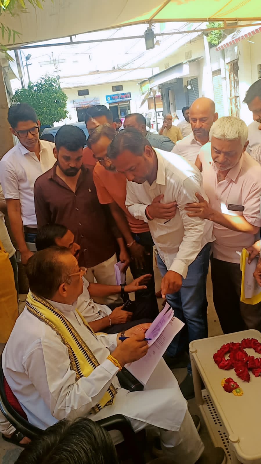 सुमेरपुर आशापुरा कॉलोनी, आसाराम आश्रम, प्रतिनिधिमंडल ने मंत्री को ज्ञापन सौंपा