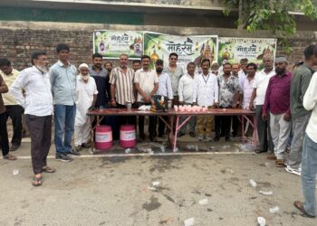 तखतगढ-ताजिया जुलूस मे कांग्रेस कार्यकर्ताओं द्वारा सामूहिक रूप से जूस दूध ठंडाई की व्यवस्था की