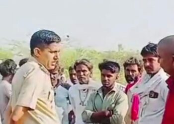 पाली-ट्रेक्टर की टक्कर से बाइक सवार दो युवकों की मौतः एक गंभीर घायल;अखावास के निकट की घटना, परिजनों ने जताया विरोध