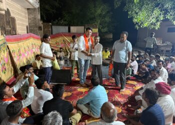 तखतगढ मे शाम शनिदेव के नाम: विशाल भजन संध्या का आयोजित