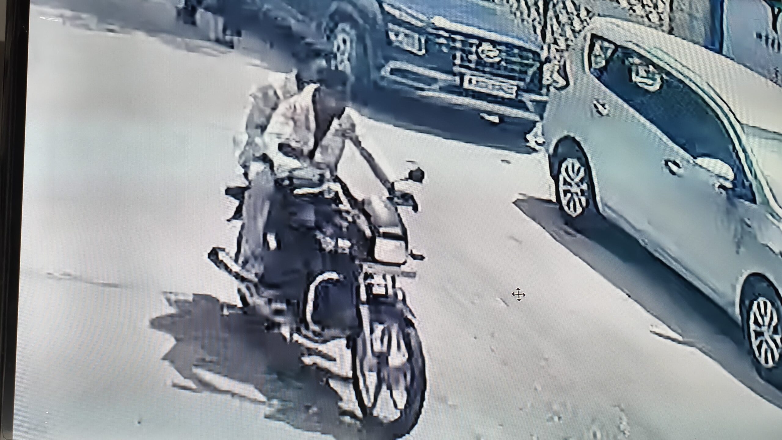 रानी सुपर मार्केट के पास से बाइक चोरी, पुलिस जांच में जुटी