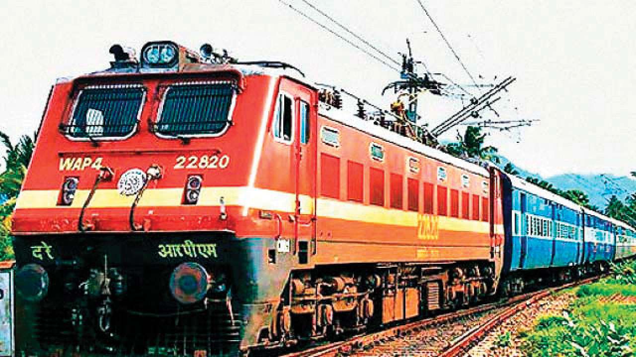 जोधपुर-साबरमती एक्सप्रेस अब गांधीग्राम तक चलेगी,26 अगस्त से बदलेगा टर्मिनल-चांदखेड़ा रोड स्टेशन पर नया ठहराव मिला
