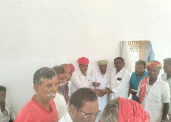 विवाह सगाई समोरह मे डीजे, हल्दी रस्म, अफीम, डोडा व शराब पर पुरी तरह प्रतिबंध,मेहतर समाज विकास समिति भीमरी पट्टी पाली जालोर की बैठक मे लिए कई फैसले