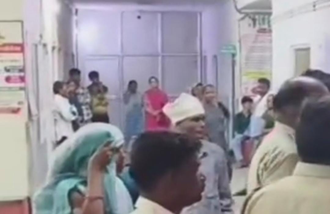 क्रेन-बाइक भिड़ंत में पति-पत्नी की मौतः आरोपी ड्राइवर मौके से हुआ फरार, पुलिस जांच में जुटी