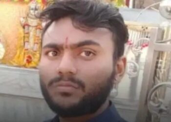 नहर में मिला युवक का शवः एक दिन पहले गिरा था, कई घंटों की मशक्कत के बाद बाहर निकाला