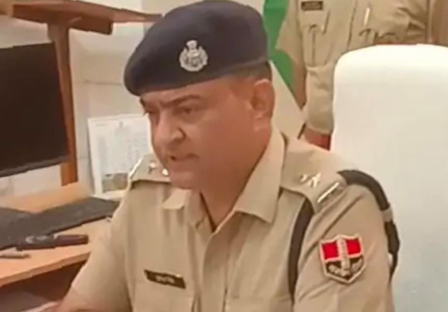 सिरोही में 11 थानाधिकारियों का तबादलाः एक स्थान से दूसरे स्थान पर लगाया, शिवगंज SHO को स्वयं की एप्लीकेशन पर लाइन में भेजा