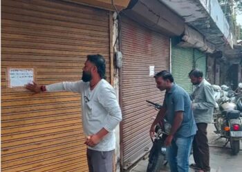 98.83 लाख की वसूली, 46 दुकानें और केबिन सीजः माउंट आबू में बकाया किराए पर राजस्व शाखा की बड़ी कार्रवाई