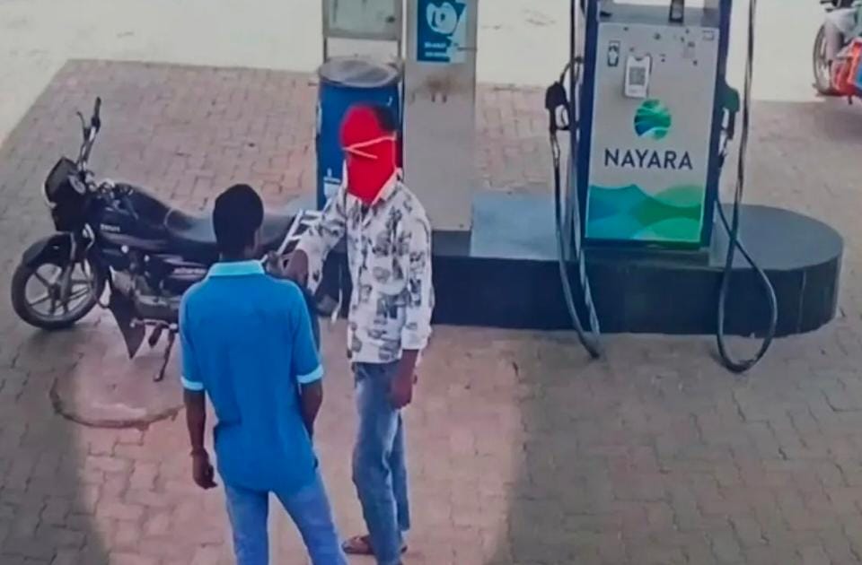 प्रेमिका के कहने पर ‘गोली मारने’ निकला था युवक, पेट्रोल पंप फायरिंग मामले में पुलिस का बड़ा खुलासा