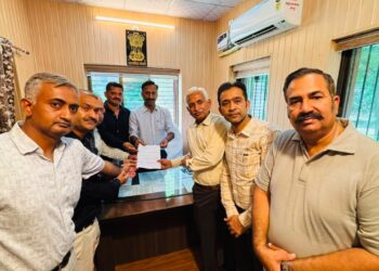 बाली: निजी स्कूलों ने मासिक निरीक्षण का विरोध, सीएम के नाम एडीएम एवं विधायक प्रतिनिधि को सौंपा ज्ञापन