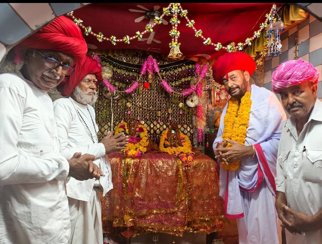 मालनू ग्राम में डेडेसी माताजी मंदिर के 33 वे वार्षिक महोत्सव कार्यक्रम में सम्मलित हुए राज्य मंत्री ओटाराम देवासी