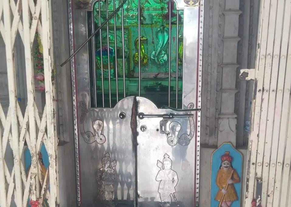 अरठवाड़ा में 4 घरों में घुसे चोरः लाखों के गहने, नकदी रुपए और मोबाइल चोरी; पिंडवाड़ा में दो मंदिरों को बनाया निशाना