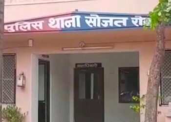 प्रधानमंत्री मोदी पर आपत्तिजनक टिप्पणी करने वाले डिटेनः व्हाट्सएप ग्रुप में की थी पोस्ट, परिजन बोले- युवकों ने आपस में मजाक के तौर पर किया था मैसेज