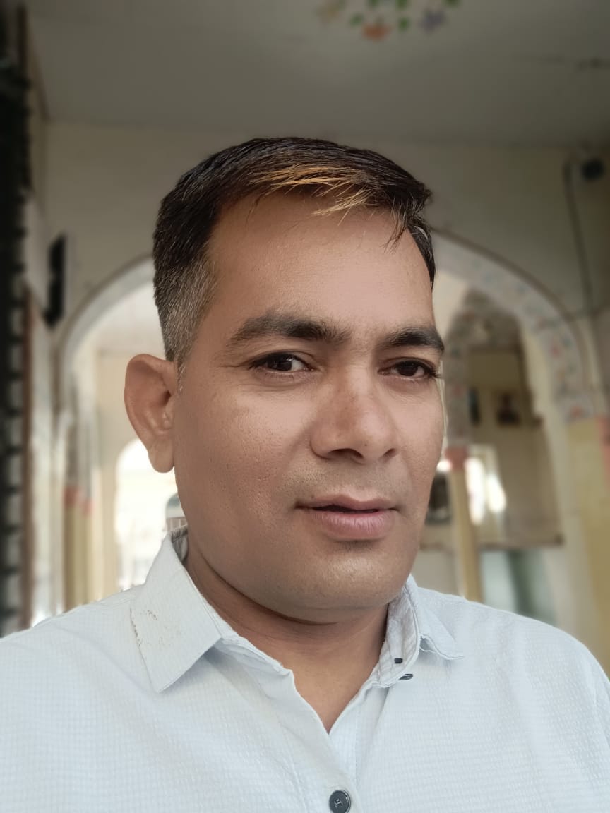 तखतगढ-कृषि आयुक्त से मिले तखतगढ़ के समाजसेवी छगन लाल घांची,किसानों की फार्मर आईडी समस्या के समाधान का किया आग्रह