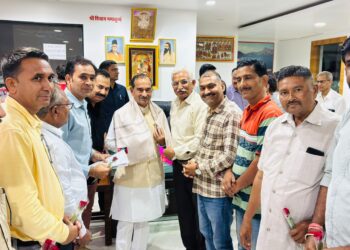निजी स्कूलों की 4 मांगों को लेकर सौंपा ज्ञापन, प्रदेश अध्यक्ष ने दिया समाधान का आश्वासन