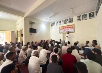 शिवगंज के सभी 35 वार्ड जीतने का लक्ष्यः संयम लोढ़ा ने कांग्रेस कार्यकर्ताओं को दिया चुनावी मंत्र, माइक्रो मैनेजमेंट पर जोर