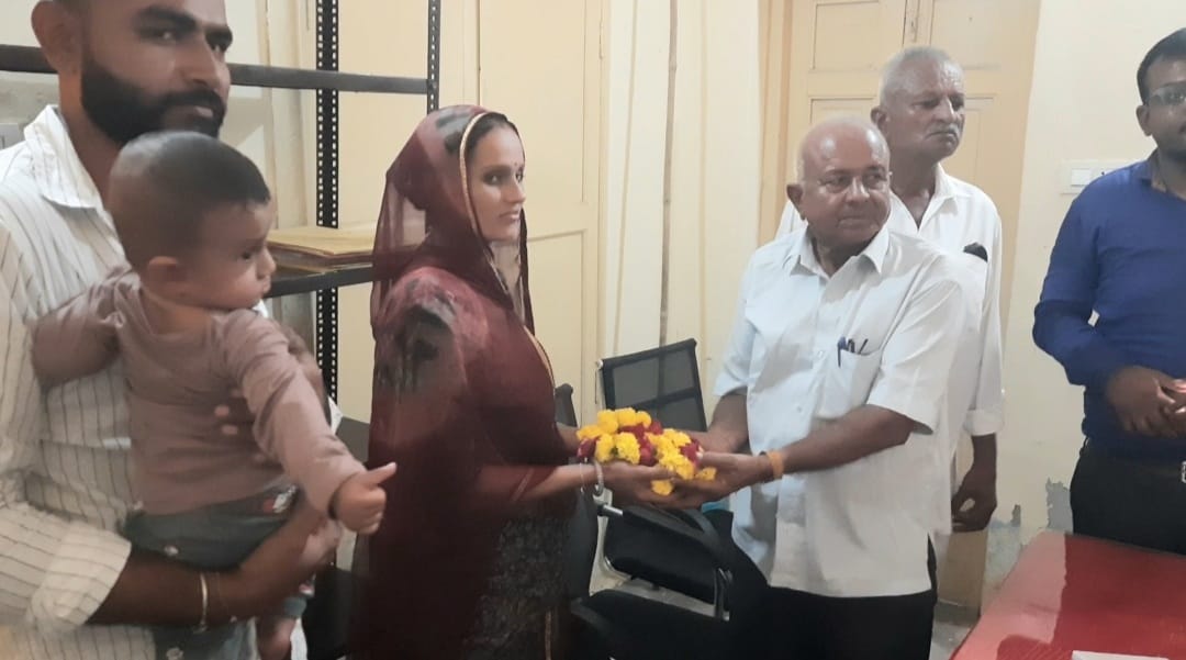 तखतगढ-जल संसाधन विभाग सहायक अभियन्ता कार्यालय तखतगढ मे एक और नवीन पदस्थापन जेईएन रस्मीला विश्नोई ने संभाली जिम्मेदारी