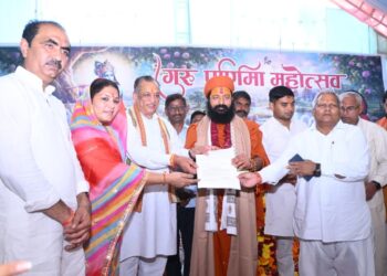 देवस्थान मंत्री जोराराम कुमावत ने पाली में किया संतों का सम्मान