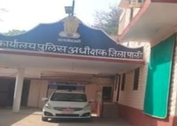 युवक बोला-मारपीट कर किया कुकर्म, हॉस्पिटल भर्तीः गुजरात से दवा लेने पाली आया था, रुपए और चेन-मोबाइल छीनने का भी आरोप
