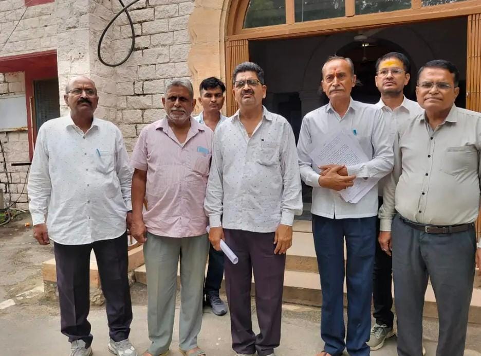 OBC आरक्षण 21% से बढ़ाकर 55% करने की मांग: प्रतिनिधिमंडल बोला- रिपोर्ट सार्वजनिक करे, नहीं तो होगा आंदोलन