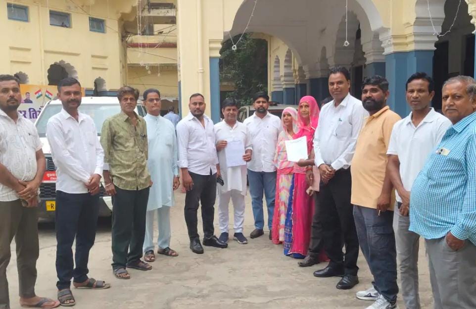 सिरोही में कांग्रेस का फूटा आक्रोशः डांगावास हत्याकांड के पीड़ित परिवारों को न्याय दिलाने की उठाई मांग
