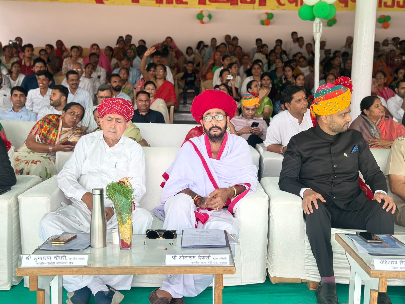 सिरोही में स्वतंत्रता दिवस पर राज्य मंत्री देवासी ने फहराया तिरंगाः परेड की ली सलामी, शहीदों के बलिदान को किया याद