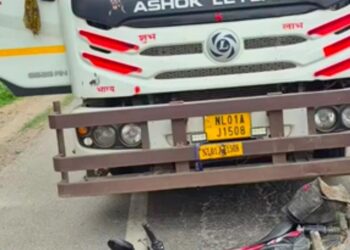 सिरोही- हादसे में बाइक सवार दो दोस्तों की मौत, काम से लौट रहे थे; 2 महीने पहले ही हुई थी शंकर की शादी
