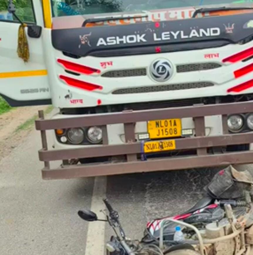 सिरोही- हादसे में बाइक सवार दो दोस्तों की मौत, काम से लौट रहे थे; 2 महीने पहले ही हुई थी शंकर की शादी