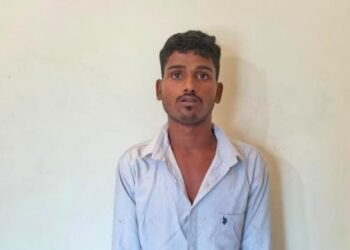 मनोरा मे हुई नकबजनी की वारदात में करीबन एक साल से फरार,&nbsp; ईनामी अपराधी गिरफ्तार