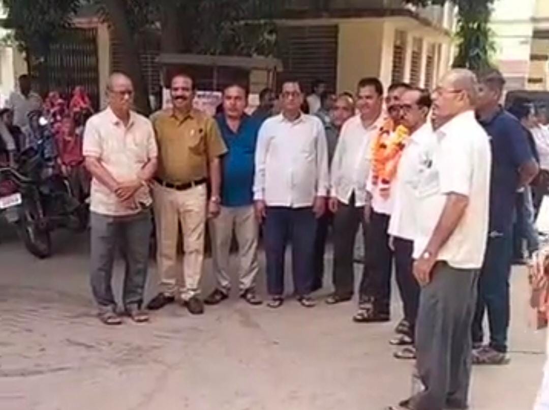 सिरोही में 214, पिंडवाड़ा में 193 नामांकन दाखिलः नगर परिषद चुनाव के लिए अंतिम दिन उम्मीदवारों ने भरे पर्चे