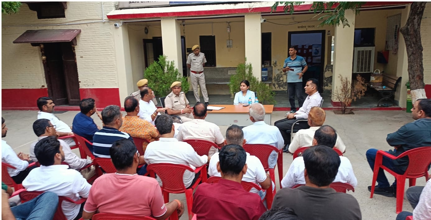 रानी थाने में सीएलजी बैठक आयोजित,एसडीएम ने कहा सोसियल मीडिया पर भड़काऊ पोस्ट की तो होगी कार्यवाही