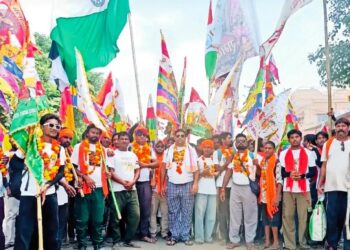 भाट समाज की 28वीं पैदल रामदेवरा यात्रा शुरू, 160 जातरू एक साथ रवाना