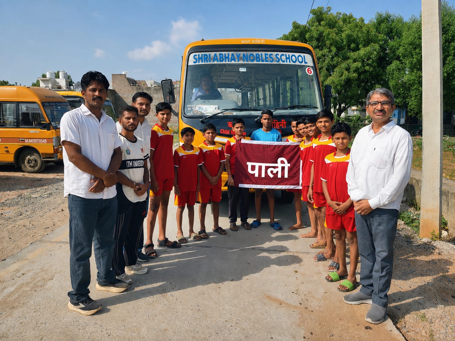 जिला सब जुनियर बालक फुटबॉल टीम राज्यस्तरीय प्रतियोगिता भाग लेने सार्दुलपुर रवाना,कोटा से पहला मैच शुक्रवार को खेलेगी
