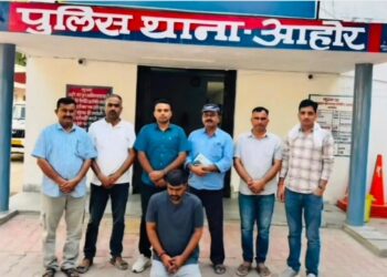 दो साल से फरार तस्कर सोते हुए पकड़ा गया, 6 राज्यों में छिपता रहा, 16 ठिकाने बदलने के बाद से गिरफ्तार