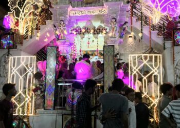 तखतगढ-कृष्ण जन्माष्टमी की मध्य रात्री नंद के घर आनंद भयो ‘जय कन्हैया लाल की’ से गूंजा ठाकुरजी दरबार