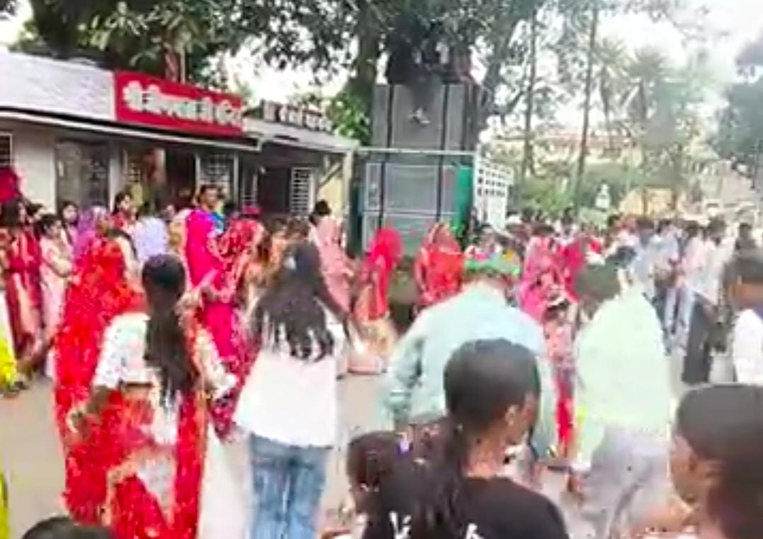 भील समाज ने निकाली कानूड़ा शोभायात्राः नाचते-गाते शामिल हुए लोग, नक्की झील पर भाई-बहन ने निभाई रस्म