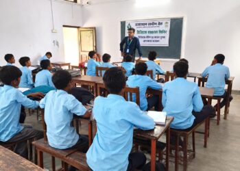 चामुंडेरी विद्यालय में डिजिटल साक्षरता शिविर का आयोजन