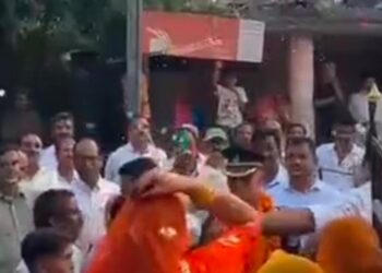 अभिमन्यु सिंह राठौड़ बने सेना में लेफ्टिनेंट:गांव पहुंचने पर ग्रामीणों ने किया भव्य स्वागत, शोभायात्रा भी निकाली