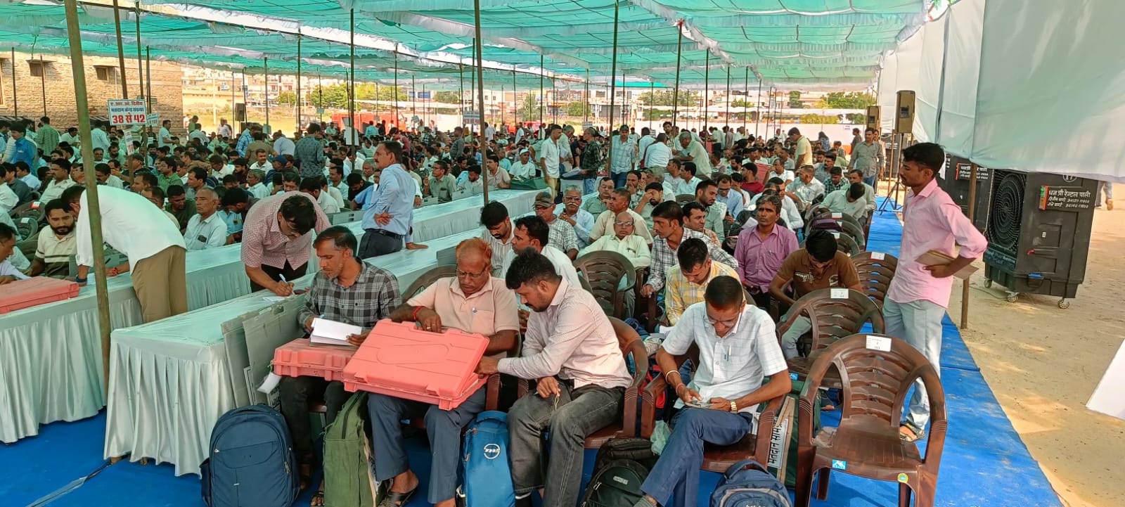 पाली, बाली, फालना, सादड़ी, तखतगढ़ एवं सुमेरपुर नगर पालिकाओं के लिए मतदान सभी आवश्यक तैयारियां पूर्ण