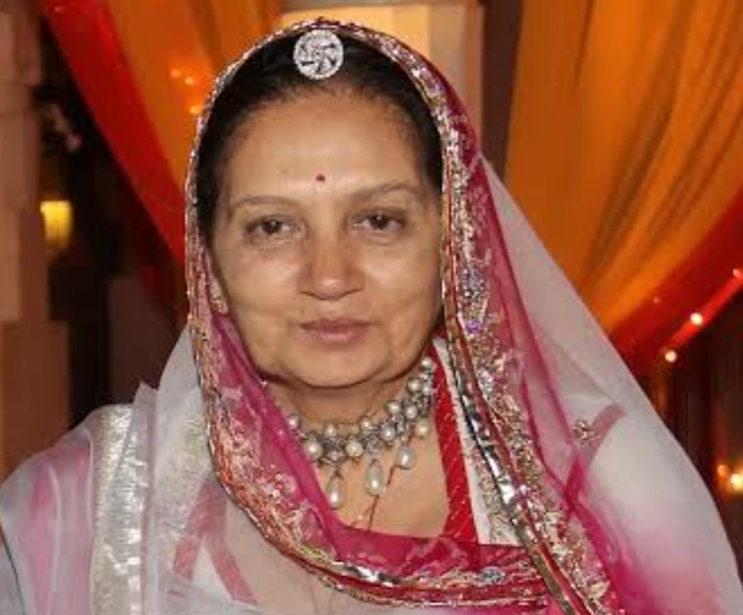 लक्ष्यराज सिंह मेवाड़ की मां का निधन, भावुक हुए लक्ष्यराज मेवाड़, बारिश के बीच निकली यात्रा