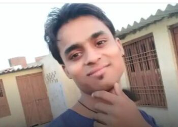 शादी की सालगिरह से एक-दिन पहले युवक ने किया सुसाइड: पत्नी रात में ही 7 साल के बच्चे के साथ फरार, पड़ोसी से अफेयर का आरोप