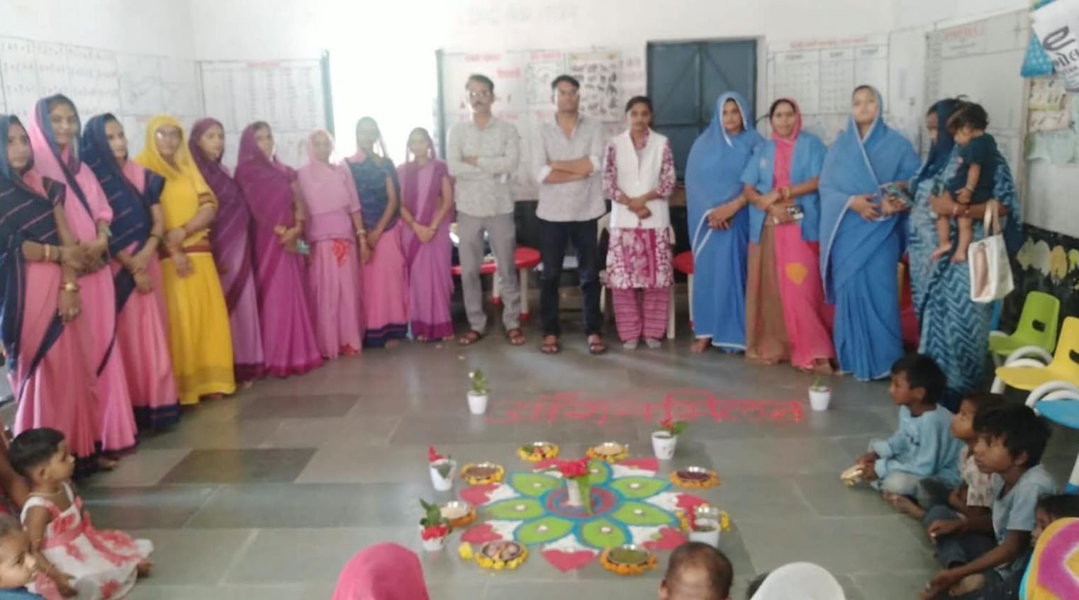 चामुंडेरी ग्राम में आंगन मिलन सेवा कार्यक्रम में अतिथियों का हुआ सम्मान